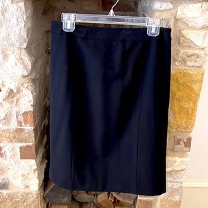 Lafayette 23 1/2” skirt black